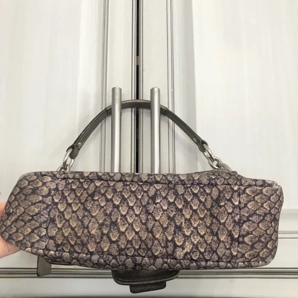 Coach Taylor Purse 2013 - Picture 3 of 7